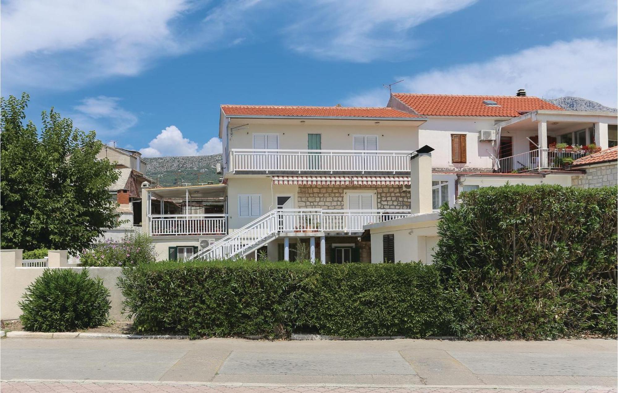 2 Bedroom Stunning Apartment In Kastel Kambelovac Kaštela 외부 사진